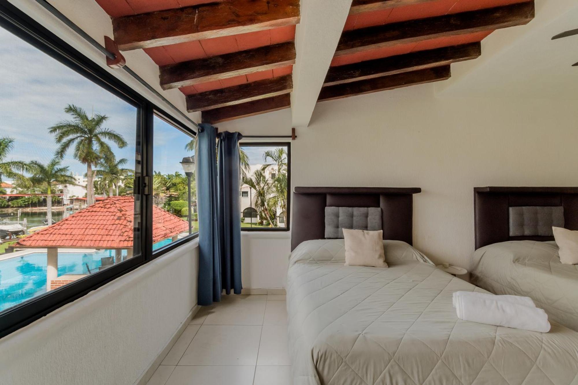 Chic Lagoon Front Villa By Casa Paraiso Κανκούν Εξωτερικό φωτογραφία